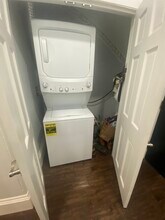 492 Massachusetts Ave, Unit 3 in Boston, MA - Foto de edificio - Building Photo