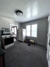 17 E 6th St in Duluth, MN - Building Photo - Building Photo