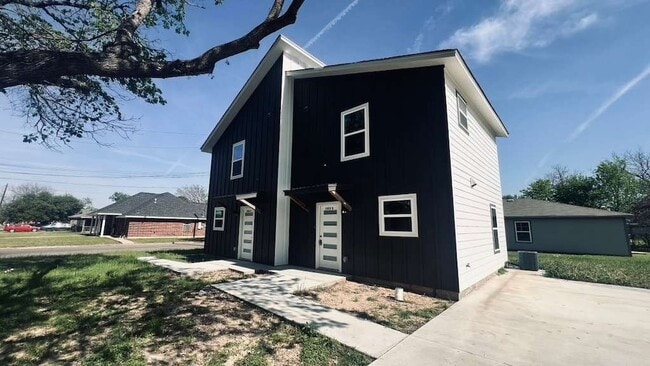 property at 1623 Seley Ave