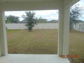 4774 Marcos Cir in Kissimmee, FL - Foto de edificio - Building Photo