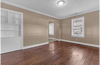 3067 Pershing Ave in Memphis, TN - Foto de edificio - Building Photo