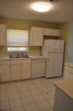 5 White Wing Pl in Palm Coast, FL - Building Photo - Building Photo
