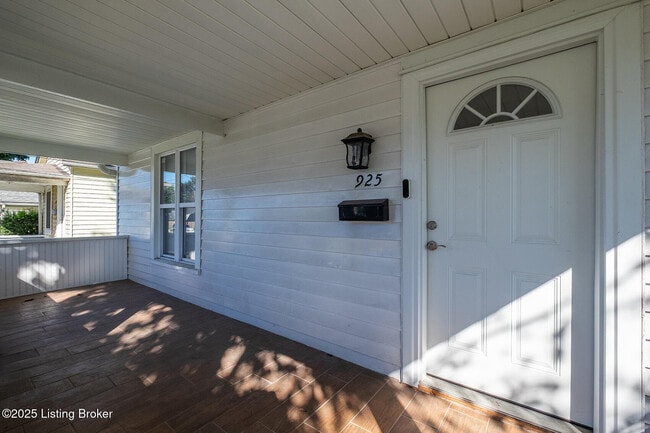 925 W Evelyn Ave in Louisville, KY - Building Photo - Building Photo