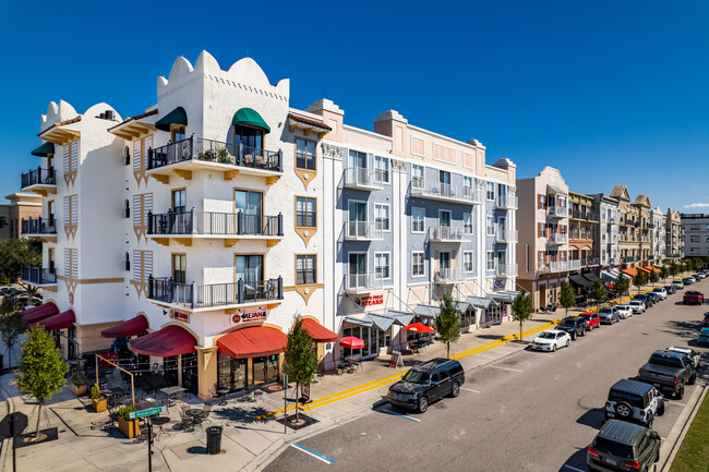 The Flats At Avalon Park in Orlando, FL - Building Photo - Building Photo