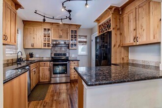 1240 Cherry St in Denver, CO - Building Photo - Building Photo