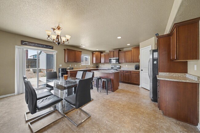 3874 Winter Sun Dr in Colorado Springs, CO - Building Photo - Building Photo