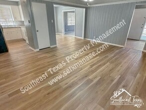 1802 N 24th St in Orange, TX - Building Photo - Building Photo