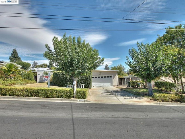 property at 3721 San Michele Dr