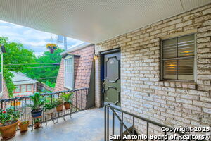 1045 Shook Ave in San Antonio, TX - Building Photo - Building Photo