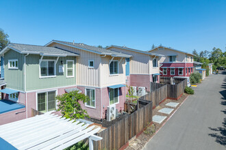 Fair Oaks EcoHousing in Fair Oaks, CA - Building Photo - Building Photo