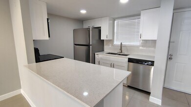 6331 La Costa Dr in Boca Raton, FL - Building Photo - Building Photo