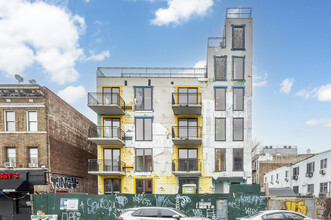 435 Central Ave in Brooklyn, NY - Building Photo - Building Photo