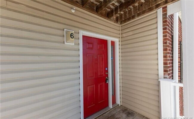 382 Bubble Creek Ct in Fayetteville, NC - Building Photo - Building Photo