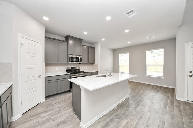 22826 Xanthos St in Tomball, TX - Building Photo - Building Photo