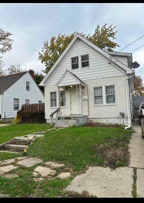 property at 1314 Pettibone Ave