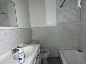 1309 Passyunk Ave in Philadelphia, PA - Building Photo - Building Photo