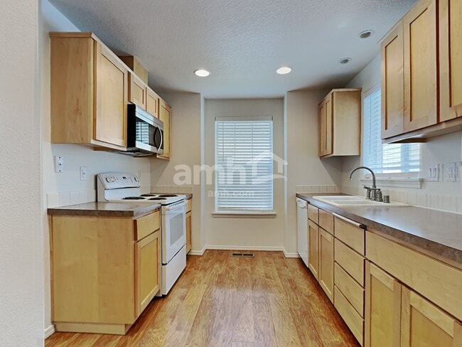 1410 SE 7th Way in Battle Ground, WA - Foto de edificio - Building Photo