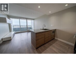 489 Interurban Wy in Vancouver, BC - Building Photo - Building Photo