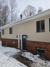 135 Shawanga Lodge Rd in Bloomingburg, NY - Foto de edificio - Building Photo