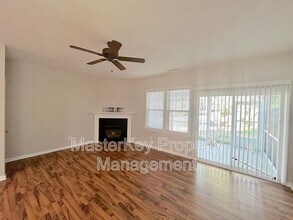 631 Elm Ave in Wake Forest, NC - Building Photo - Building Photo