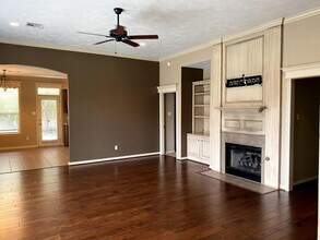 8422 Alison Ave in College Station, TX - Building Photo - Building Photo