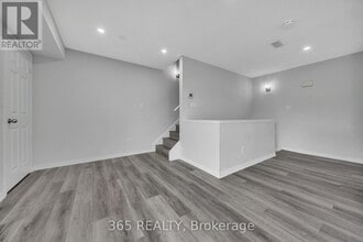 45 Cedarhill Crescent in Kitchener, ON - Building Photo - Building Photo