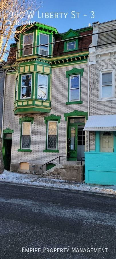 property at 950 Liberty St