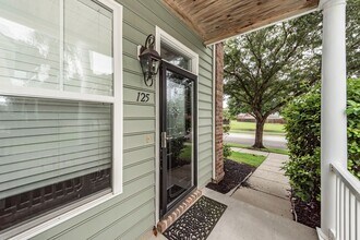 125 Gaslight Blvd in Summerville, SC - Building Photo - Building Photo