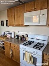 15 Sargent Ave, Unit 3 in Somerville, MA - Foto de edificio - Building Photo