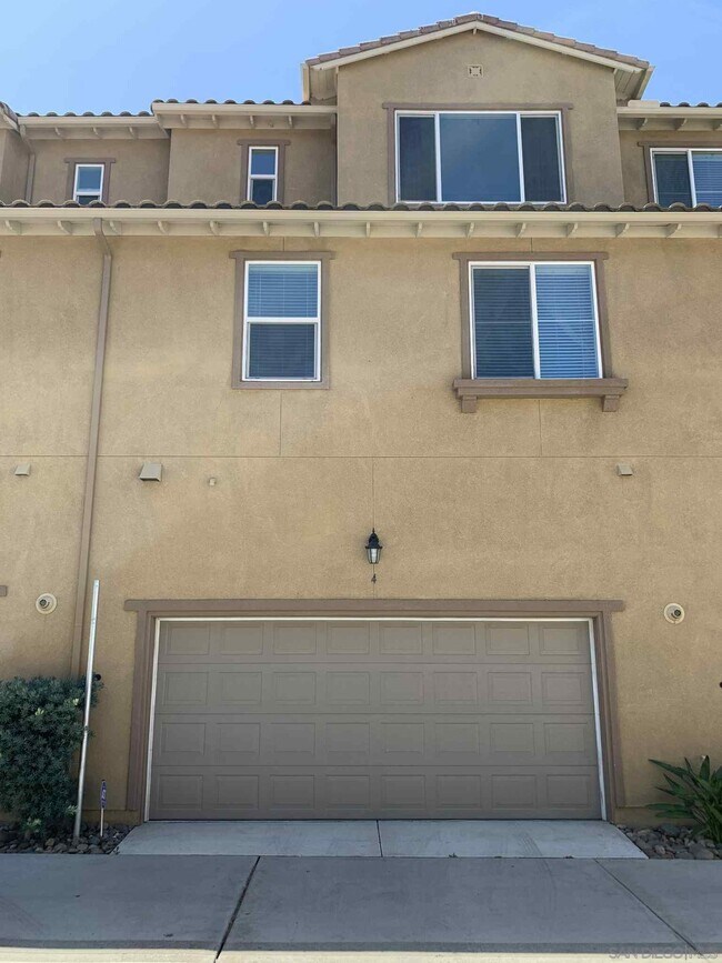 1367 Santa Diana Rd in Chula Vista, CA - Building Photo - Building Photo