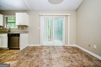 148 Adrian Dr in Stockbridge, GA - Building Photo - Building Photo