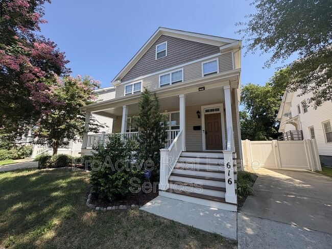 616 New Jersey Ave in Norfolk, VA - Building Photo - Building Photo