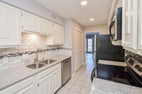 10324 Longmont Dr photo'