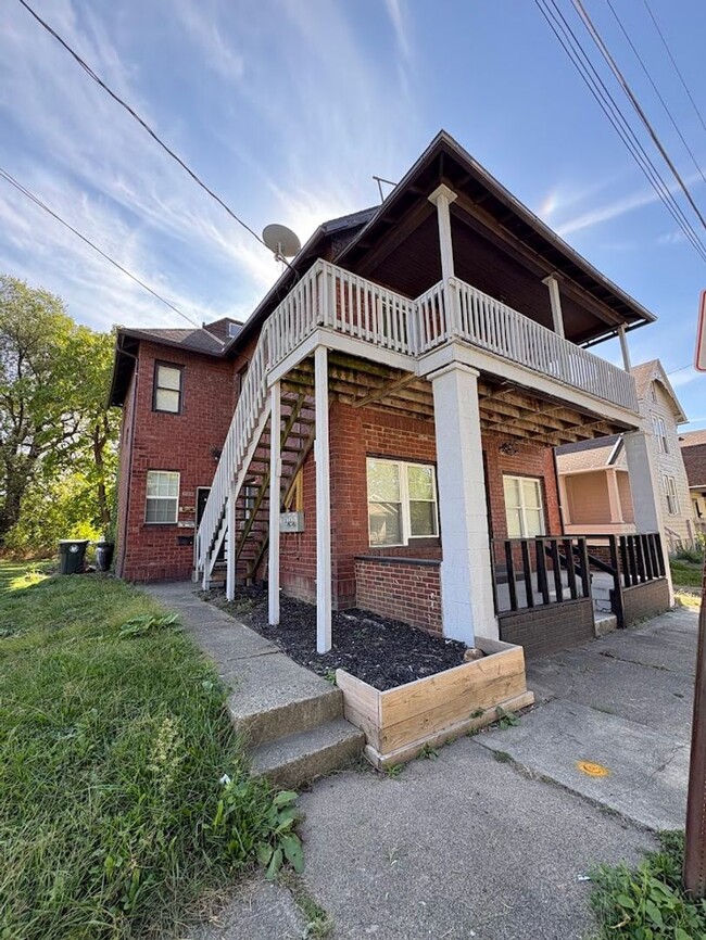 1008 6th St NW in Canton, OH - Building Photo - Building Photo