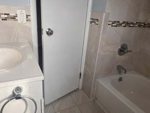 840 Hobson St, Unit 2 in Union, NJ - Foto de edificio - Building Photo