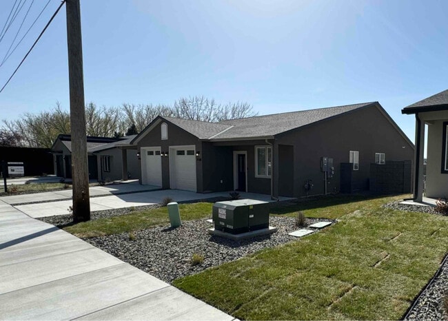 2116 Rd 52