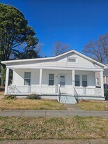 966 Ave I in Norfolk, VA - Building Photo