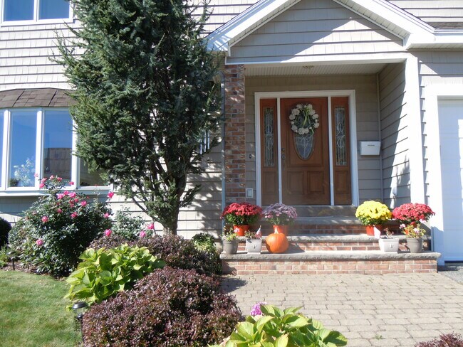 103 Summer St in Revere, MA - Foto de edificio - Building Photo