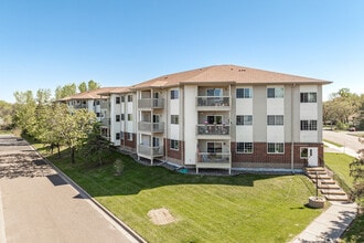 Realife Cooperative of Mounds View in Mounds View, MN - Building Photo - Building Photo