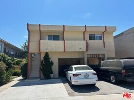 12766 Pacific Ave in Los Angeles, CA - Building Photo