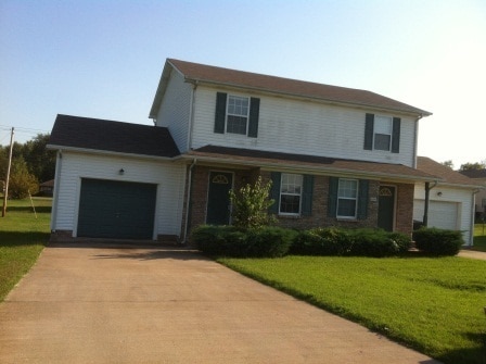 property at 830 Flyer Ct