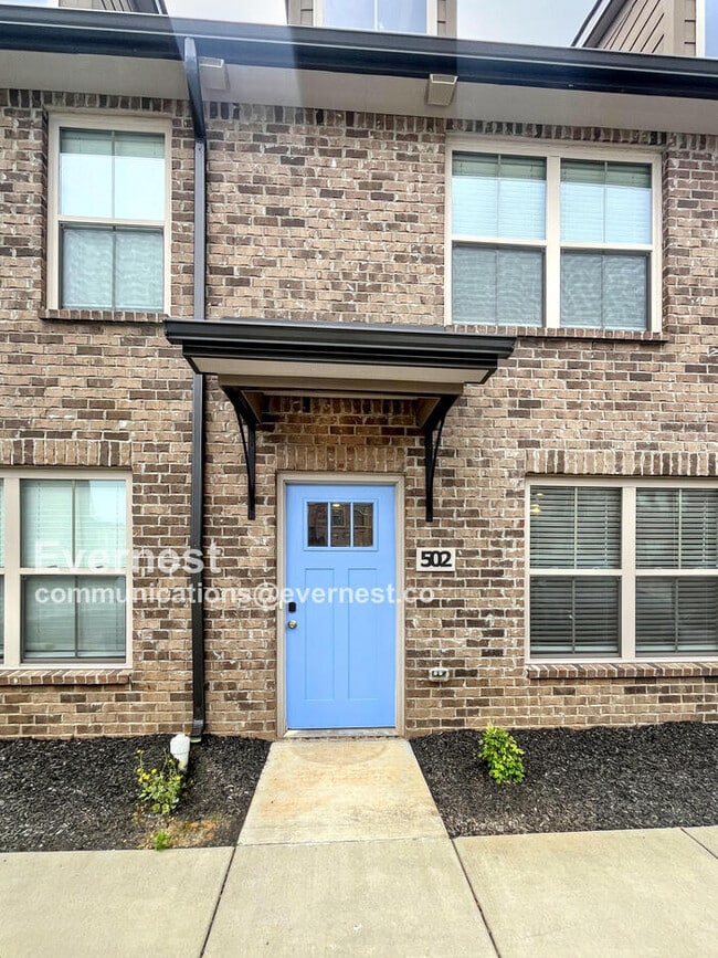 property at 1000 Henry Pl Blvd