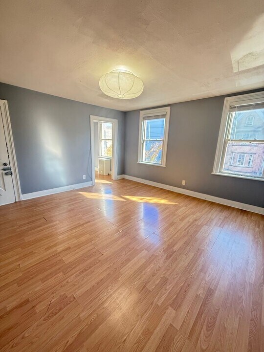 115 Liberty St in Newburgh, NY - Building Photo