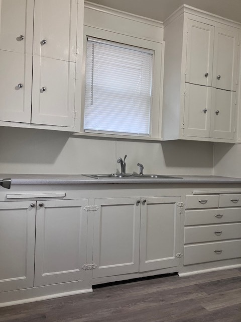 property at 611 Phelps St