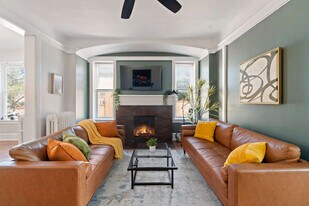 6214 N Magnolia Ave in Chicago, IL - Building Photo