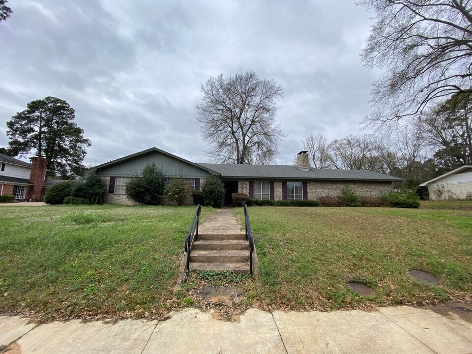 3 Ponderosa Dr in Texarkana, TX - Building Photo