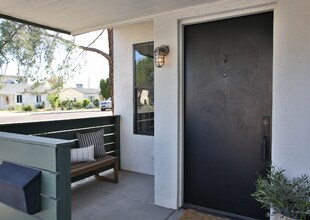 2310 E Virginia Ave in Phoenix, AZ - Building Photo - Building Photo