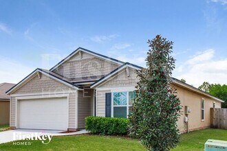 3854 Falcon Crest Dr in Green Cove Springs, FL - Building Photo - Building Photo