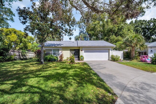 property at 2289 N Citrus Way
