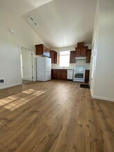 439 Wall St in North Bend, OR - Building Photo - Building Photo